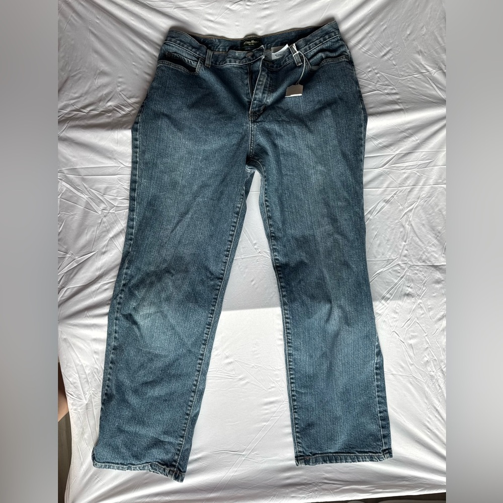 Eddie Bauer Women's Straight Leg Jeans in Blue